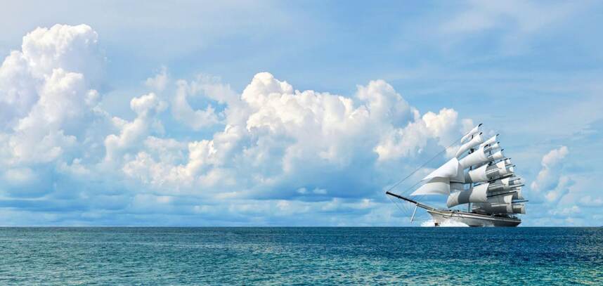 ocean and blue sky