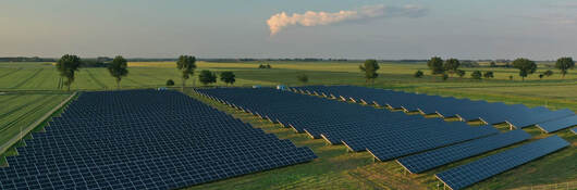 G1323984000-Solar-energy-panels-ULcom-HEADER-2400x1600.jpg